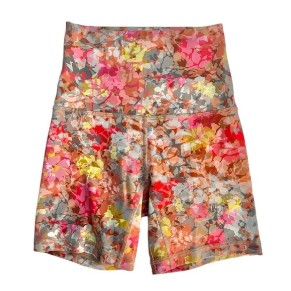 Lululemon Align Short *6" in Inflorescence Multi - Picture 3 of 6